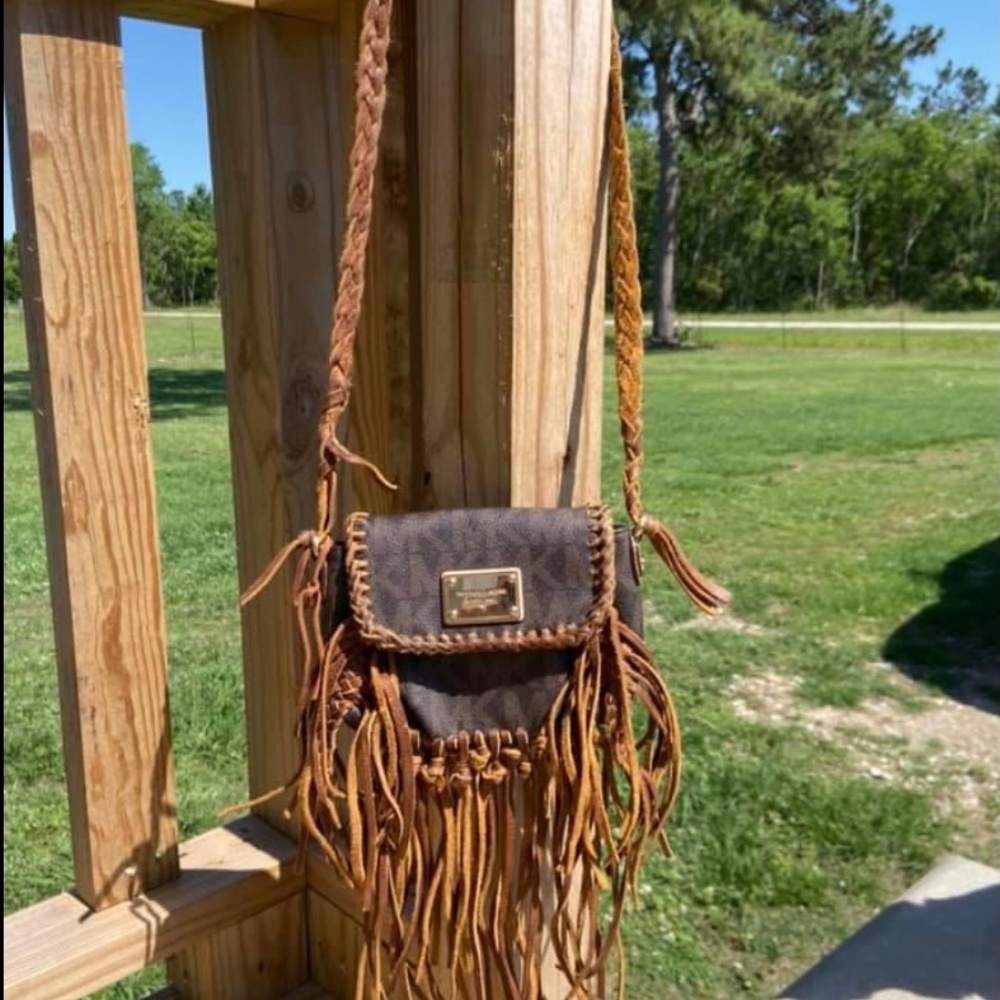 Fringed out MK purse